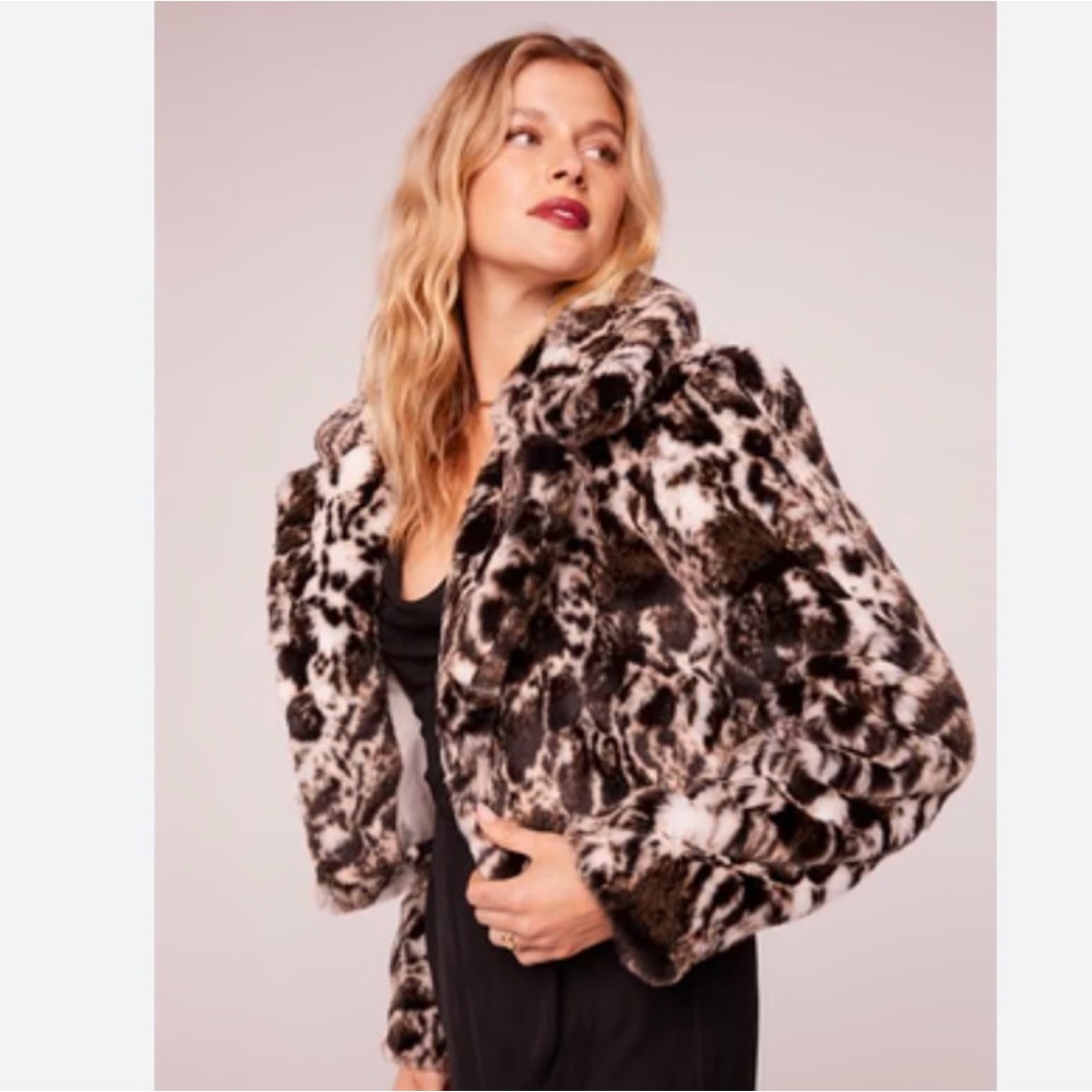 Band Of The Free‎ / NWT / Wildcat Faux Fur Crop Jacket / Ivory & Black